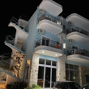 Llaka Hotel Himara